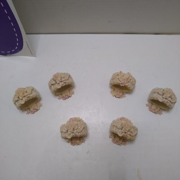 Set Of 6 Floral Round Swirl Napkin Rings Delicate Flowers Muted Colors - Picture 4 of 5